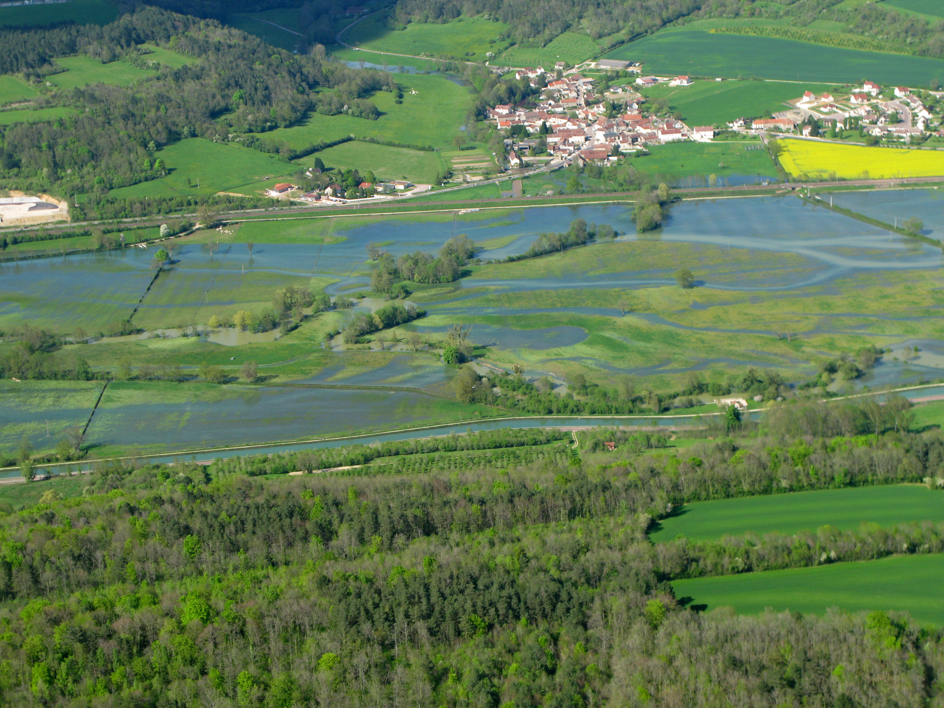 Crue la Brenne, en mai 2013, à Marmagne en Côte d'Or